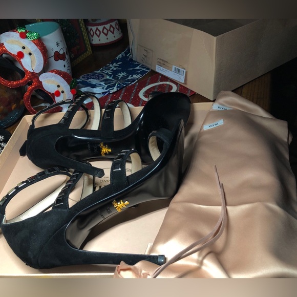 PRADA “STUNNING” Triple Strap Studded Donna Calzature Black Suede Heels🌷 - Picture 8 of 15